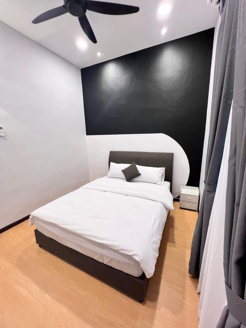 9 To 11 Pax Jeram - Bright Holiday home